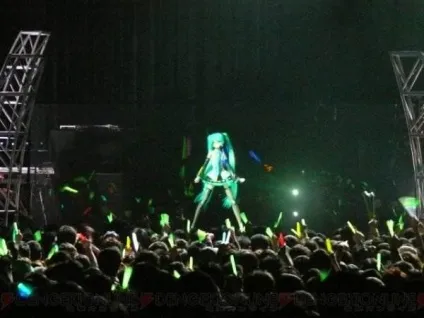 Hatsune miku японська співачка голограма (японська співачка голограма) Hatsune miku японська співачка голограма