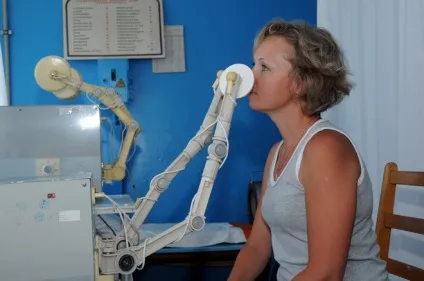З носа тече вода і чхаю як лікувати, що робити (носа) З носа тече вода і чхаю як лікувати, що робити