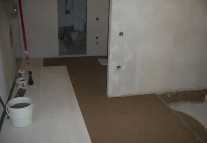 Яка стяжка підлоги краще в новобудові і як зробити її своїми руками (яка краще) Яка стяжка підлоги краще в новобудові і як зробити її своїми руками