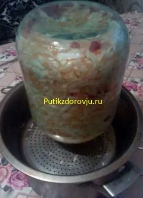 Як квасити капусту в банку - рецепт (капусту) Як квасити капусту в банку - рецепт