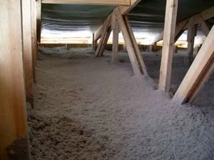 Який утеплювач для стелі краще вибрати в дерев'яному будинку і чому (краще) Який утеплювач для стелі краще вибрати в дерев'яному будинку і чому