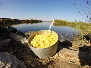 Як приготувати кашу для риболовлі вчимося правильно варити пшоно та інші крупи для приманки риби (каша короп пшоно рибалка годівниця) Як приготувати кашу для риболовлі вчимося правильно варити пшоно та інші крупи для приманки риби