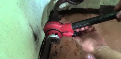 Як правильно нарізати циліндричну трубну різьбу (нарізати) Як правильно нарізати циліндричну трубну різьбу