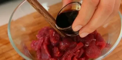 Як приготувати підливу до пюре, kaksdelatpravilno (приготувати підливу пюре) Як приготувати підливу до пюре, kaksdelatpravilno