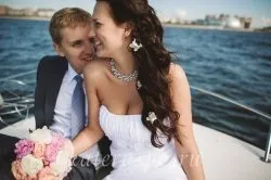 Як провести весілля на воді (весілля на теплоході під ключ 15 осіб) Як провести весілля на воді