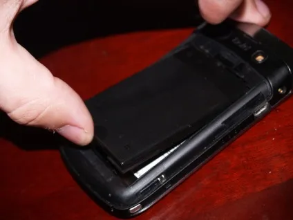 Як розібрати телефон rim blackberry bold 9700 - блогофоліо роману паулова (blackberry) Як розібрати телефон rim blackberry bold 9700 - блогофоліо роману паулова