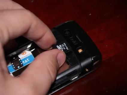 Як розібрати телефон rim blackberry bold 9700 - блогофоліо роману паулова (bold) Як розібрати телефон rim blackberry bold 9700 - блогофоліо роману паулова
