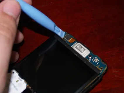 Як розібрати телефон rim blackberry bold 9700 - блогофоліо роману паулова (bold) Як розібрати телефон rim blackberry bold 9700 - блогофоліо роману паулова