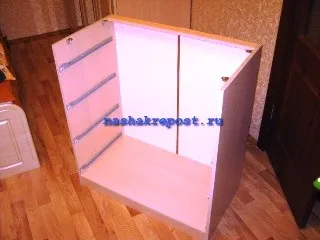 Як самостійно зібрати комод