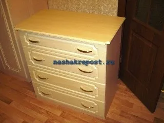 Як самостійно зібрати комод