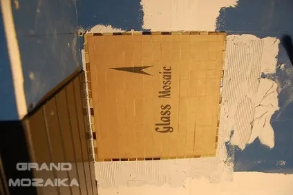 Як самому укласти мозаїку на папері - покрокова інструкція (поверхню вологою губкою) Як самому укласти мозаїку на папері - покрокова інструкція
