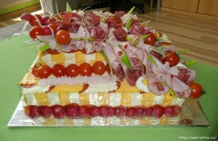 Як зробити троянди з ковбаси і шинки море закусочних тортів (закусочних) Як зробити троянди з ковбаси і шинки море закусочних тортів