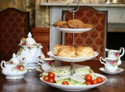 Чаювання по-англійськи, традиції англійського чаювання, 5 o - clock tea - блог китайський звичай (по-англійськи) Чаювання по-англійськи, традиції англійського чаювання, 5 o - clock tea - блог китайський звичай
