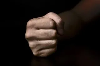 Як вибрати колір краватки