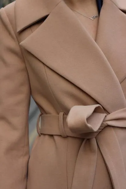 Як вибрати і де купити ідеальне бежеве пальто в стилі max mara! Стилісти школи шопінгу радять! (Ідеальне пальто) Як вибрати і де купити ідеальне бежеве пальто в стилі max mara! Стилісти школи шопінгу радять!