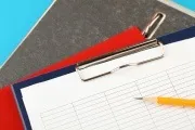 Як заповнити адресний листок вибуття