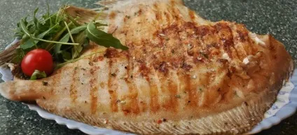 Камбала смажена на сковороді - рецепти в клярі, в борошні, з цибулею і в яйці (сковороді) Камбала смажена на сковороді - рецепти в клярі, в борошні, з цибулею і в яйці