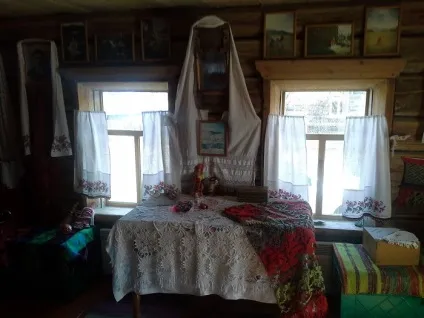 Як живе село старовірів в наші дні, червона армія ( «Хівус» судні повітряної) Як живе село старовірів в наші дні, червона армія