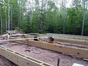 Каркасний будинок курінь на пальовій фундаменті (куренів) Каркасний будинок курінь на пальовій фундаменті