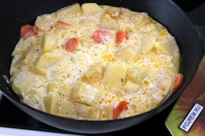 Картопля, тушкований в сметані - покроковий рецепт з фото як приготувати (приготувати) Картопля, тушкований в сметані - покроковий рецепт з фото як приготувати