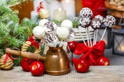 Кейк-попси (cake pops) - покрокові фото і відео рецепти (рецепти) Кейк-попси (cake pops) - покрокові фото і відео рецепти