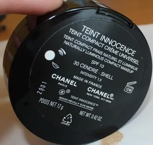 Компактний тональний крем teint innocence від chanel - відгуки, фото і ціна (chanel) Компактний тональний крем teint innocence від chanel - відгуки, фото і ціна