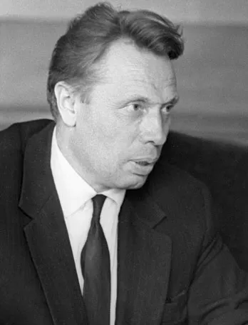 Конструктор «летючих кораблів»