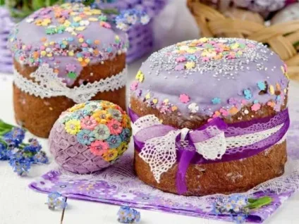 Коли печуть паски і фарбують яйця на світлу Пасху 2018 (коли потрібно пекти паски та фарбувати яйця) Коли печуть паски і фарбують яйця на світлу Пасху 2018