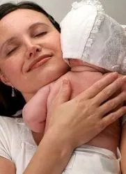 Годування новонародженої дитини (новонародженого) Годування новонародженої дитини