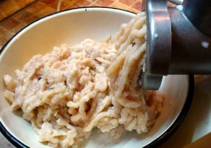 Котлети курячі з грибами - покроковий рецепт з фото на (котлети) Котлети курячі з грибами - покроковий рецепт з фото на