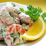 Чим заправляти салат сметана або майонез
