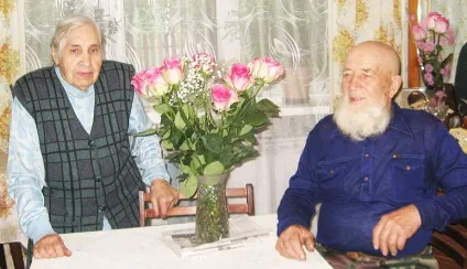 Через скільки років спільного життя відзначається діамантове весілля, що подарувати ювілярам і як