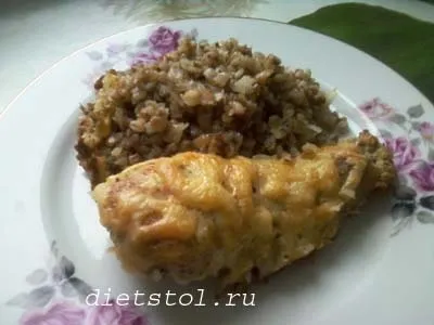 Курка з гречкою в духовці смачний рецепт з фото (рецепт) Курка з гречкою в духовці смачний рецепт з фото