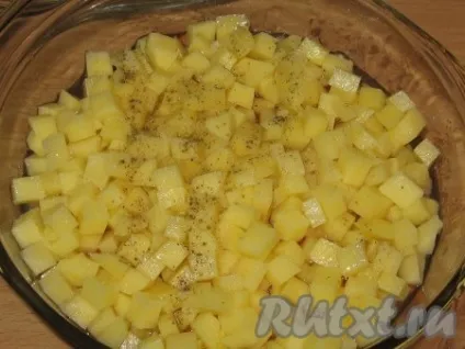 Курка з овочами під сирно-вершковим соусом - рецепт з фото