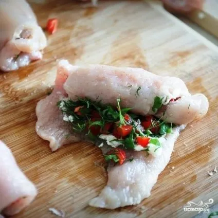 Курячі рулетики в беконі - покроковий рецепт з фото на