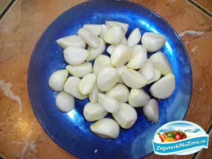 квашений часник