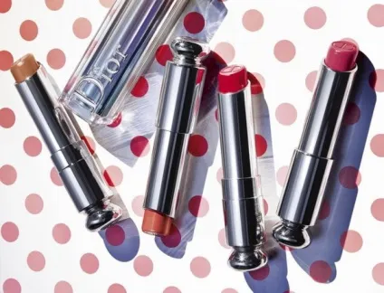Літня колекція dior milky dots makeup collection summer 2016 (Свотч) - елена Чемезова (dior) Літня колекція dior milky dots makeup collection summer 2016 (Свотч) - елена Чемезова