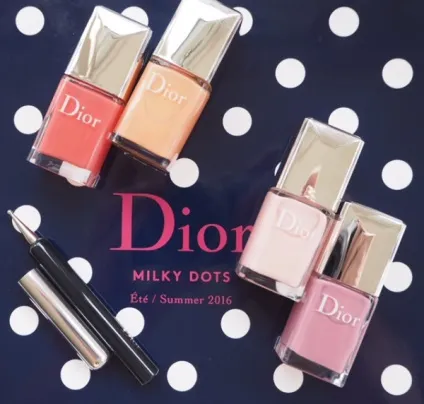 Літня колекція dior milky dots makeup collection summer 2016 (Свотч) - елена Чемезова (колекція) Літня колекція dior milky dots makeup collection summer 2016 (Свотч) - елена Чемезова