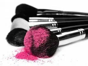Make-up kit
