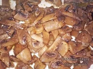 Макарони з грибами і помідорами (гриби) Макарони з грибами і помідорами