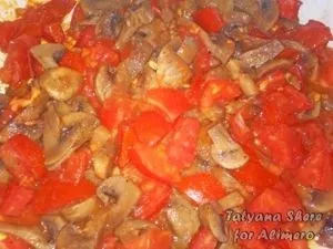 Макарони з грибами і помідорами (гриби) Макарони з грибами і помідорами