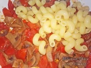 Макарони з грибами і помідорами (макарони з помідорами) Макарони з грибами і помідорами