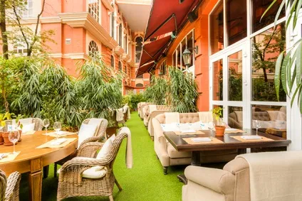 Кращі веранди московських ресторанів, buro 24 (веранди) Кращі веранди московських ресторанів, buro 24