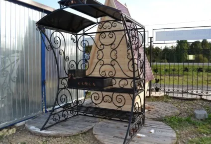 Мангал з дахом своїми руками, креслення і фото