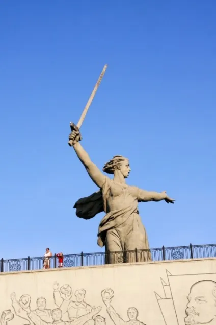 Мамаєв Червоноград і батьківщина мати - як доїхати, що дивитися (курган) Мамаєв Червоноград і батьківщина мати - як доїхати, що дивитися
