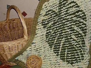 Майстер-клас килимок з «відбитком» листа в техніці «синель» (майстер-клас по шиттю) Майстер-клас килимок з «відбитком» листа в техніці «синель»