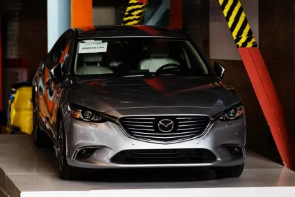 Mazda по-Владивостоцького як виробляють кросовери і седани на автозаводі sollers (PrimaMedia Олександр Хитров) Mazda по-Владивостоцького як виробляють кросовери і седани на автозаводі sollers