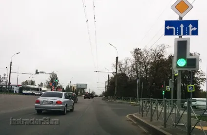 Місце зупинки при заборонному сигналі світлофора, інструктор 53 (заборонному сигналі світлофора) Місце зупинки при заборонному сигналі світлофора, інструктор 53