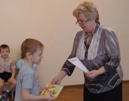 Методична розробка (старша група) на тему конкурс читців, скачати безкоштовно, соціальна мережа (мережа) Методична розробка (старша група) на тему конкурс читців, скачати безкоштовно, соціальна мережа