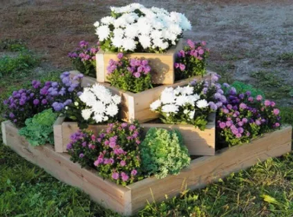 Багатоярусні клумби своїми руками (багатоярусні клумби) Багатоярусні клумби своїми руками